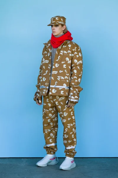 Look 26